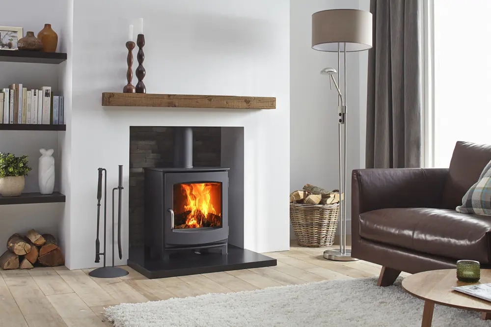 Poêle à bois FONTEFLAMME : Ivar 5 Low ou Store