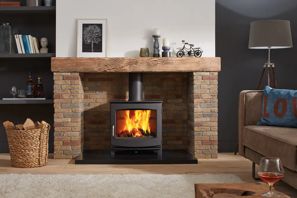 Poêle à bois FONTEFLAMME : Ivar 8 Low ou Store
